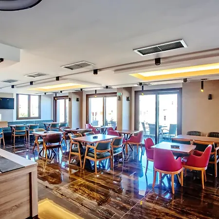 Kavala & Hotel 4*