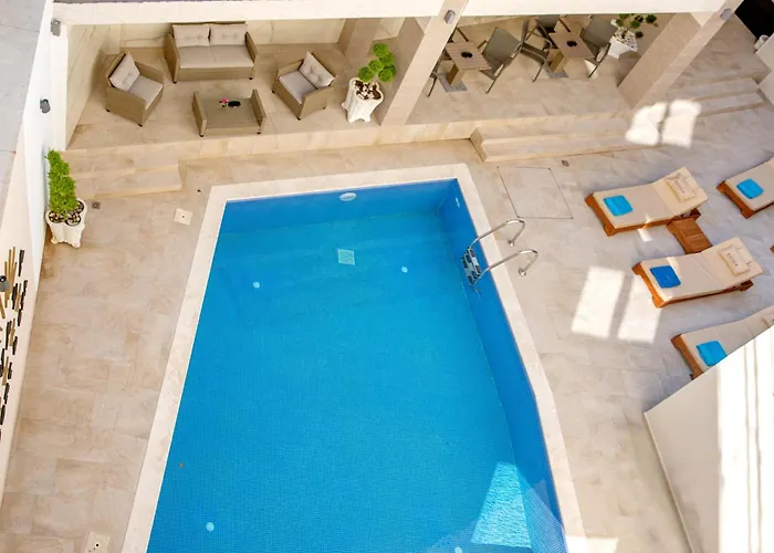 Kavala & Hotel Nea Karvali