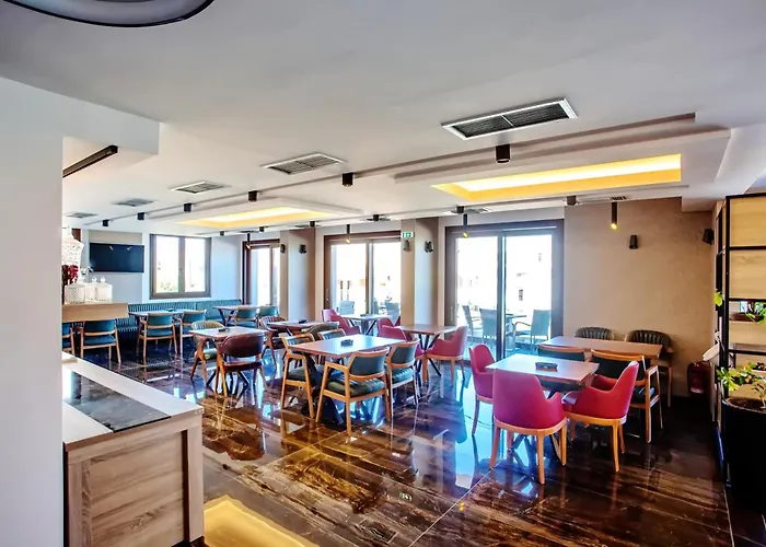 Kavala & Hotel 4*